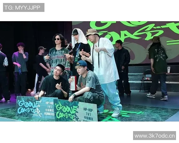 极限运动嘉年华精彩回顾成都街舞队展现非凡状态与激情表演 极限运动嘉年华精彩回顾成都街舞队展现非凡状态与激情表演